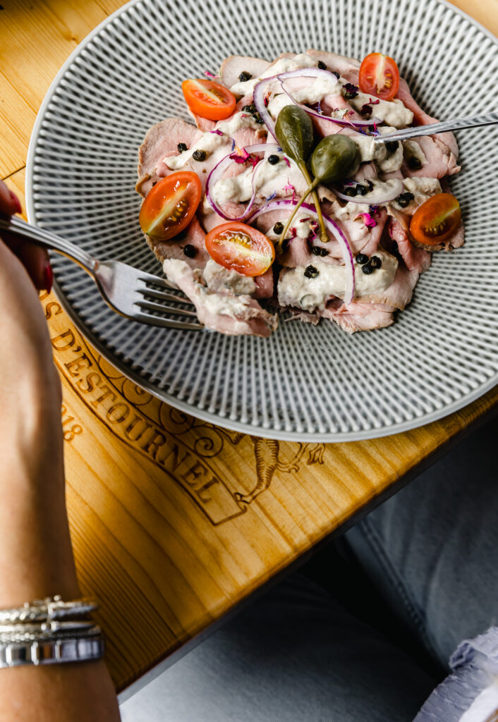 professionele foodfotografie van vitello tonato